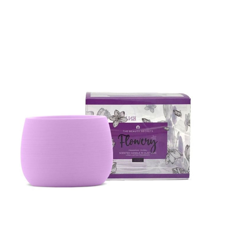 THE BEAUTY SECRETS FLOWERY SCENTED CANDLE 400G / CLAY	