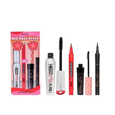 BENEFIT BIG EYES PRIZE 2022 TAR MAGNET AND ROLLE SET
